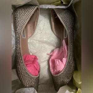 Steve Madden Pointy Flats *READY TO SHIP*